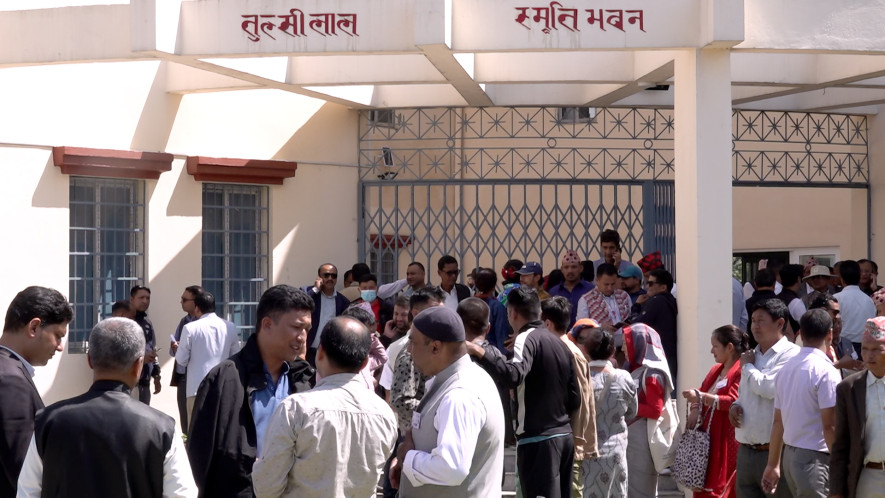 आज एमाकाे बागमतीमा मतदान हुँदै 